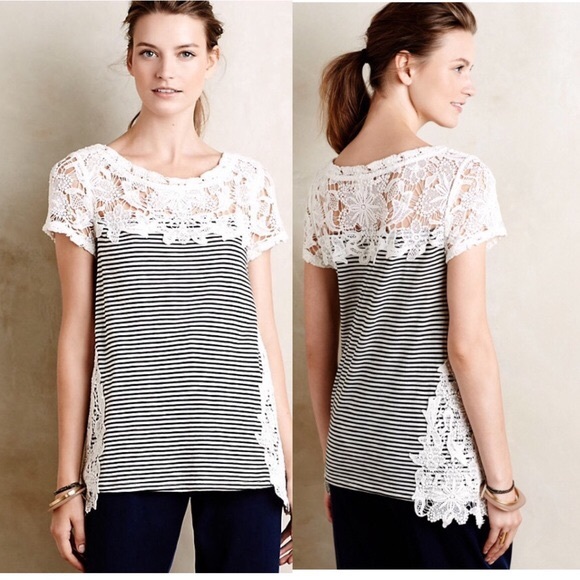 Anthropologie Tops - Anthropolgie Meadow Rue Lace Edge Tee XS EUC